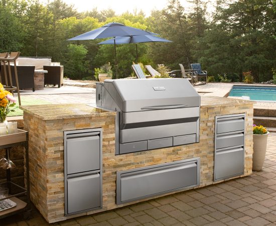 Memphis Grills Fully-Assembled 6 Ft. Outdoor Kitchen Island With Memphis  Pro 28-Inch Pellet Grill - Powder Coated Aluminum - MGSTDISL